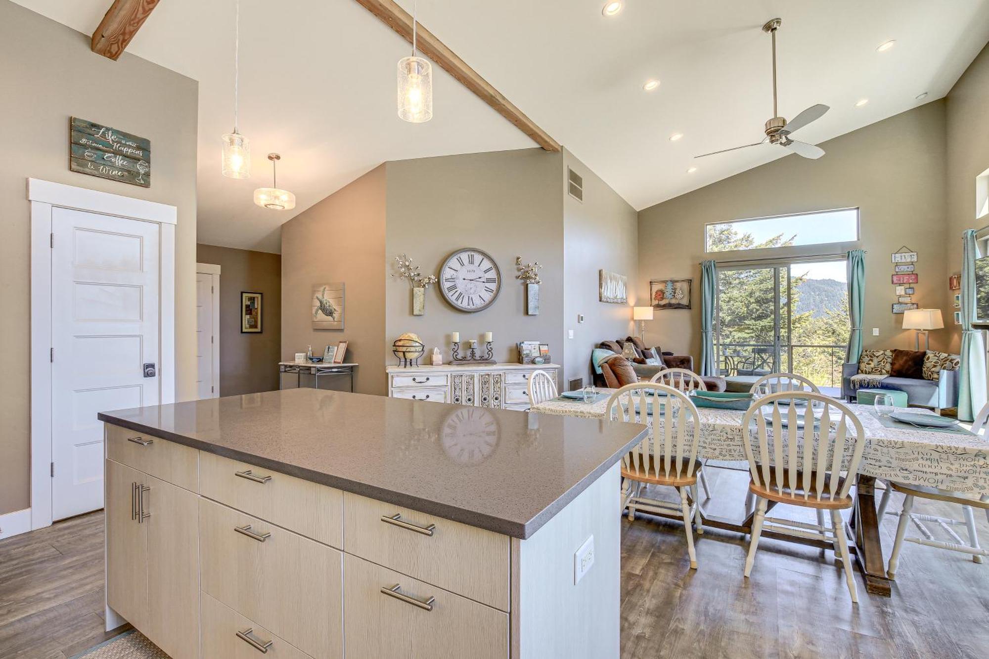 Gorge Retreat - Modern Carson Home With Mtn Views! Exterior foto
